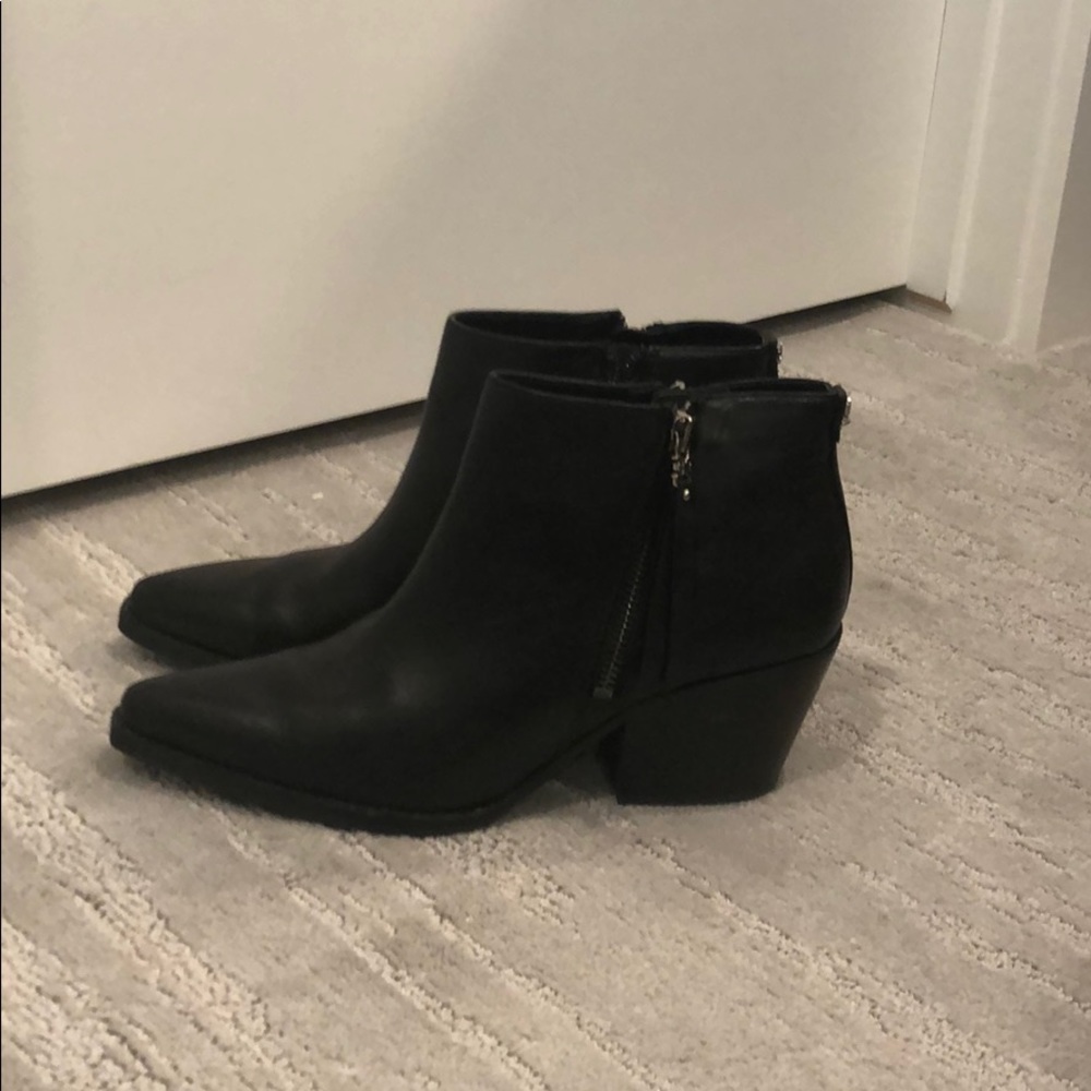 Sam Edelman Walden Booties
